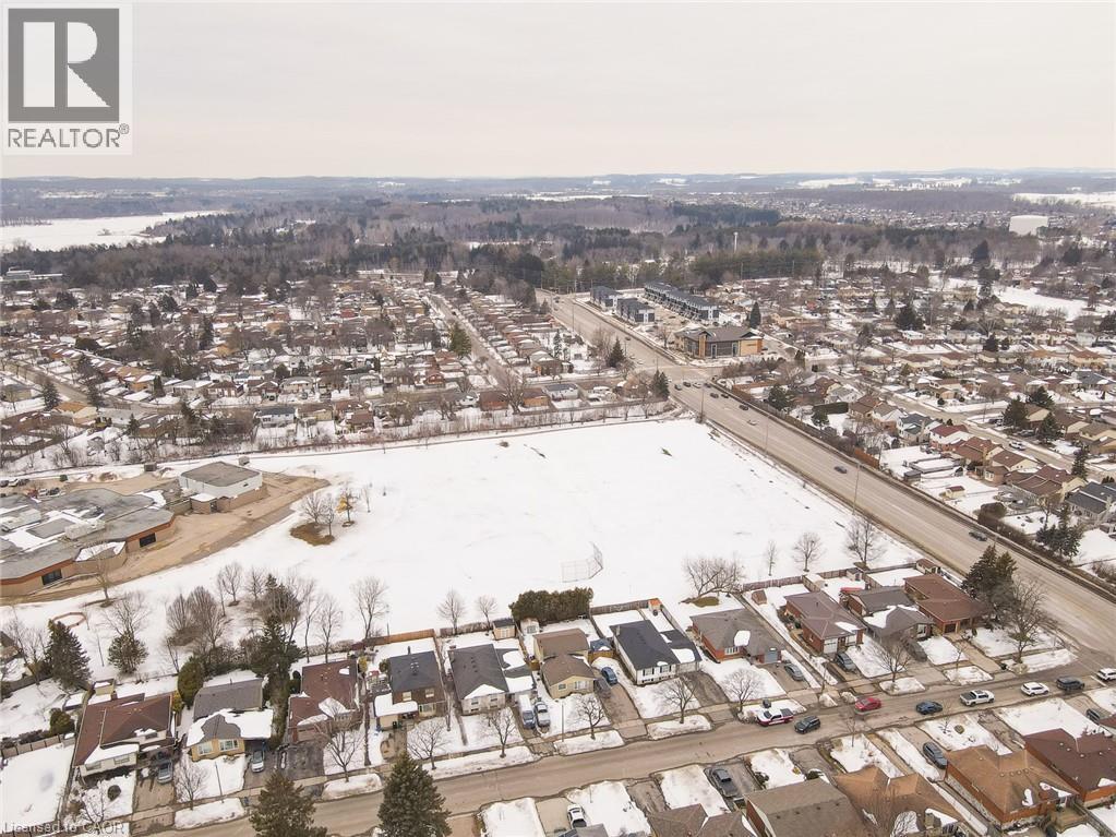 627 Glen Forrest Boulevard, Waterloo, Ontario  N2L 4K2 - Photo 46 - 40809286