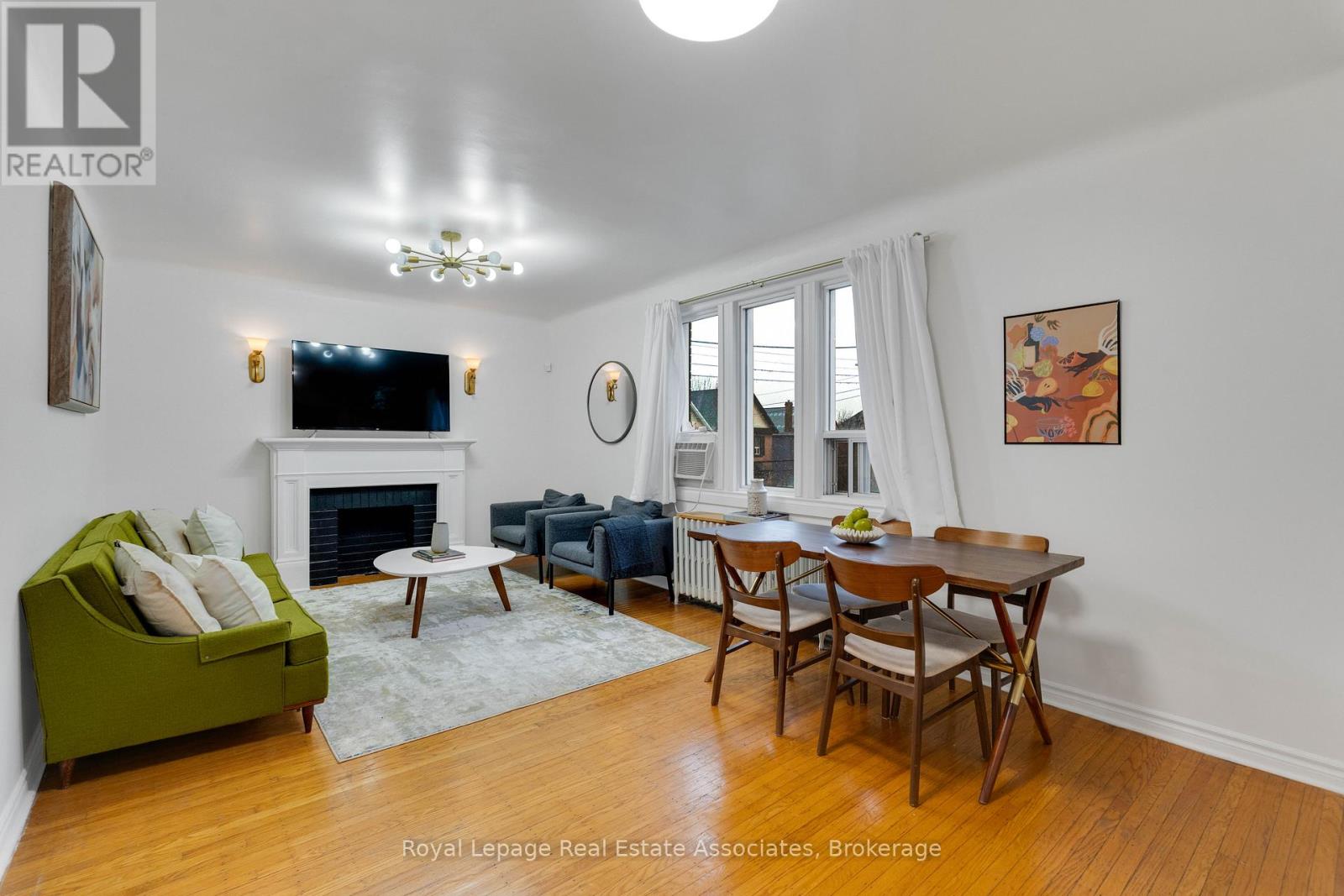 15 - 2 Vineland Avenue, Hamilton, Ontario L8M 1R4 - Photo 4 - X12886584