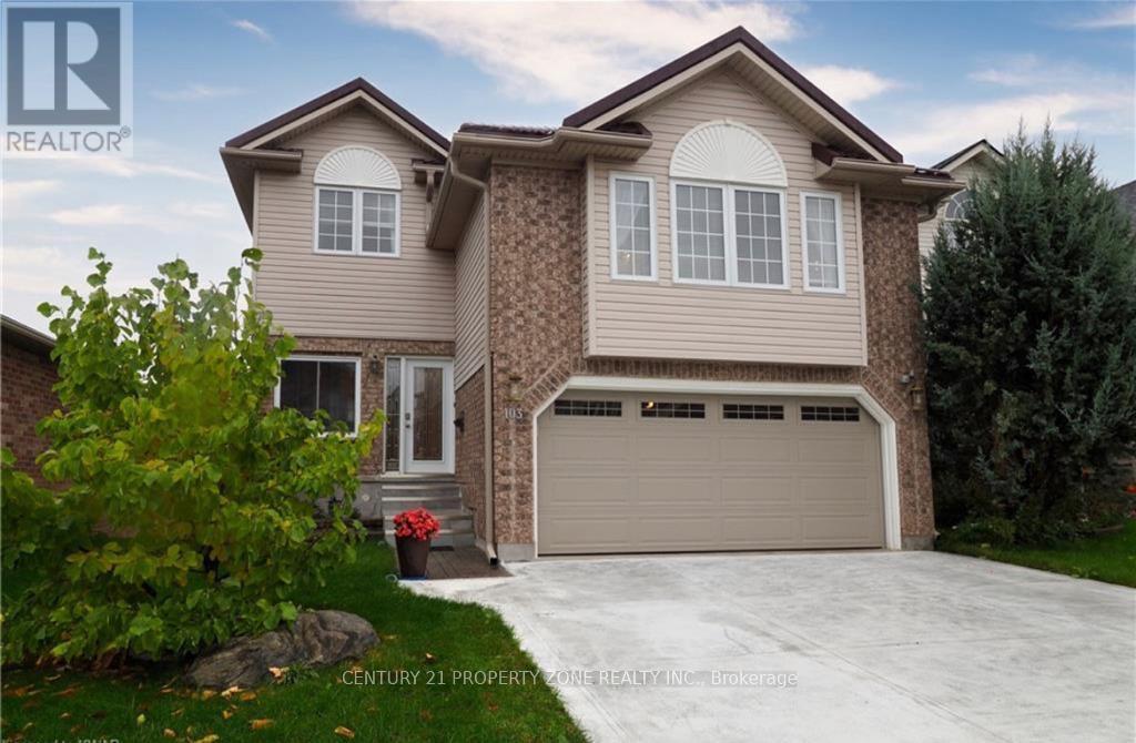 103 MILFOIL CRESCENT, Kitchener, Ontario
