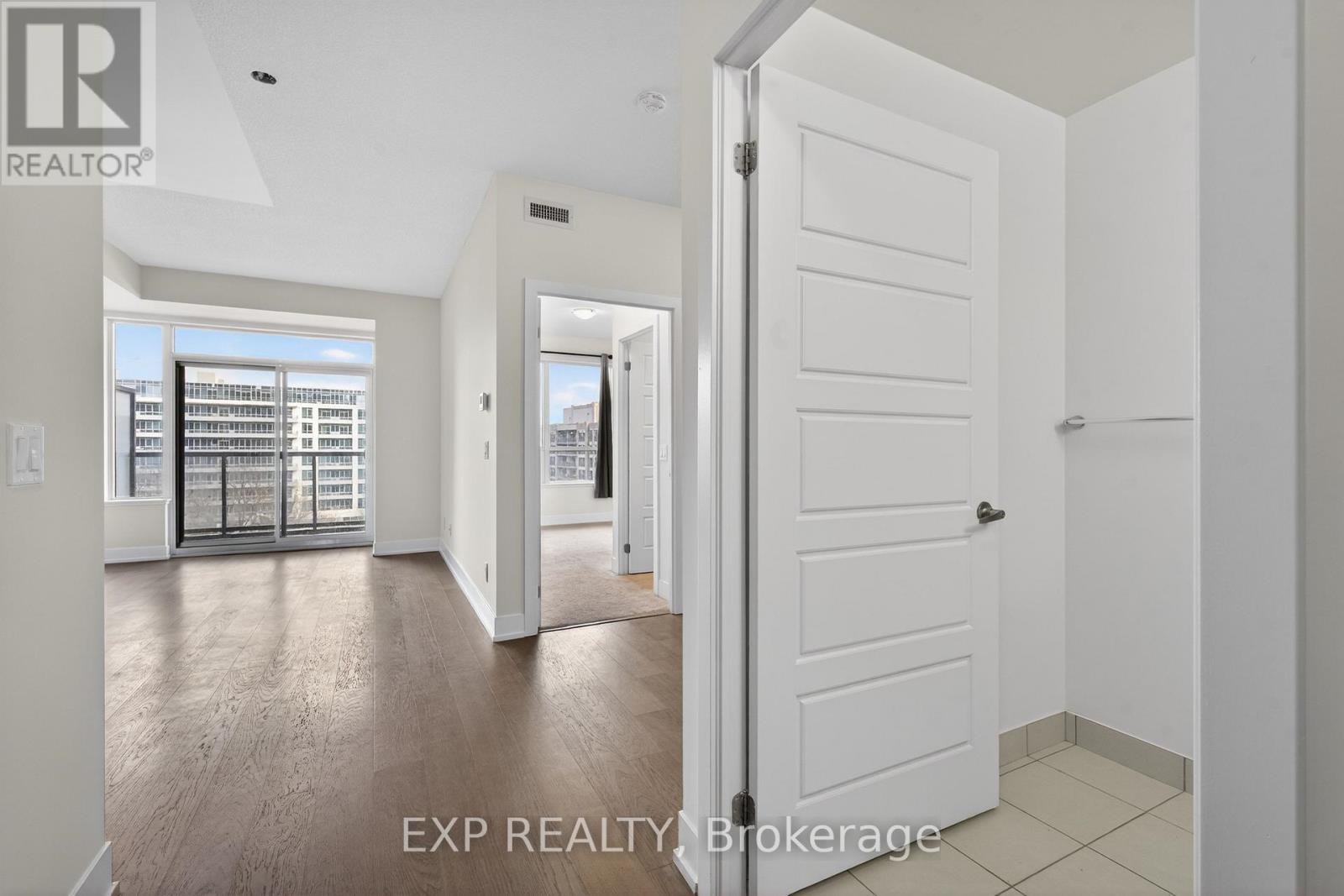 503 - 7 Kenaston Gardens, Toronto (Bayview Village), Ontario  M2K 1G7 - Photo 2 - C12771966