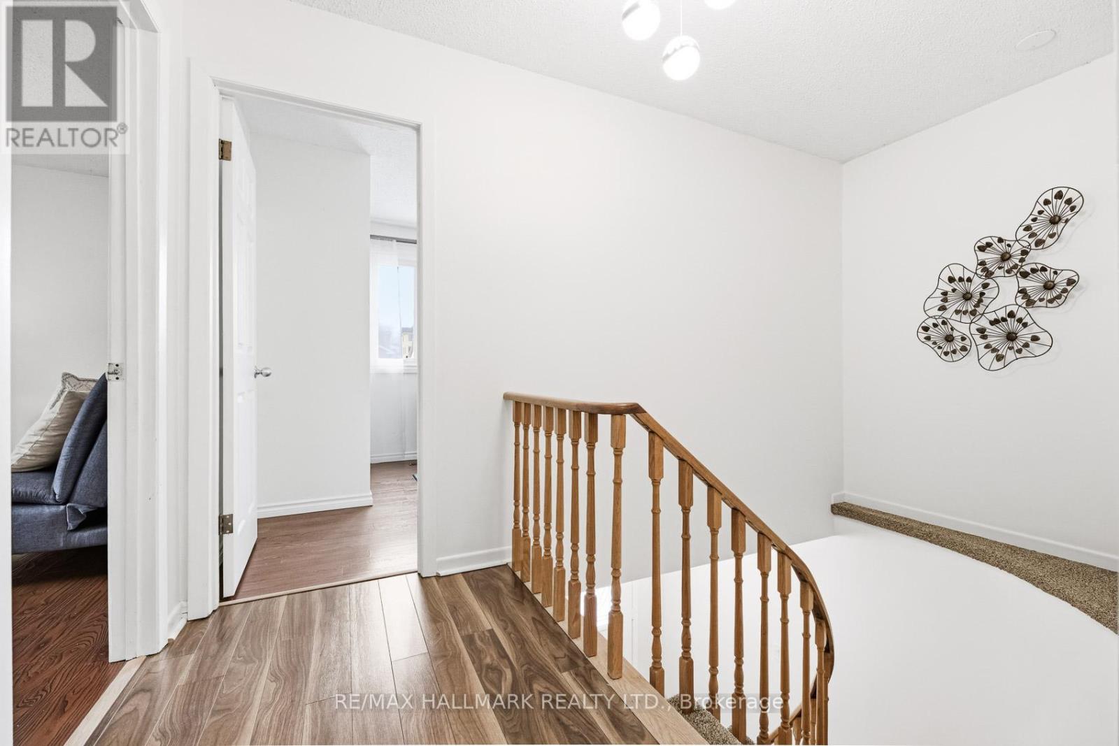 71 Robinson Crescent, Whitby, Ontario  L1N 6W6 - Photo 18 - E12860012