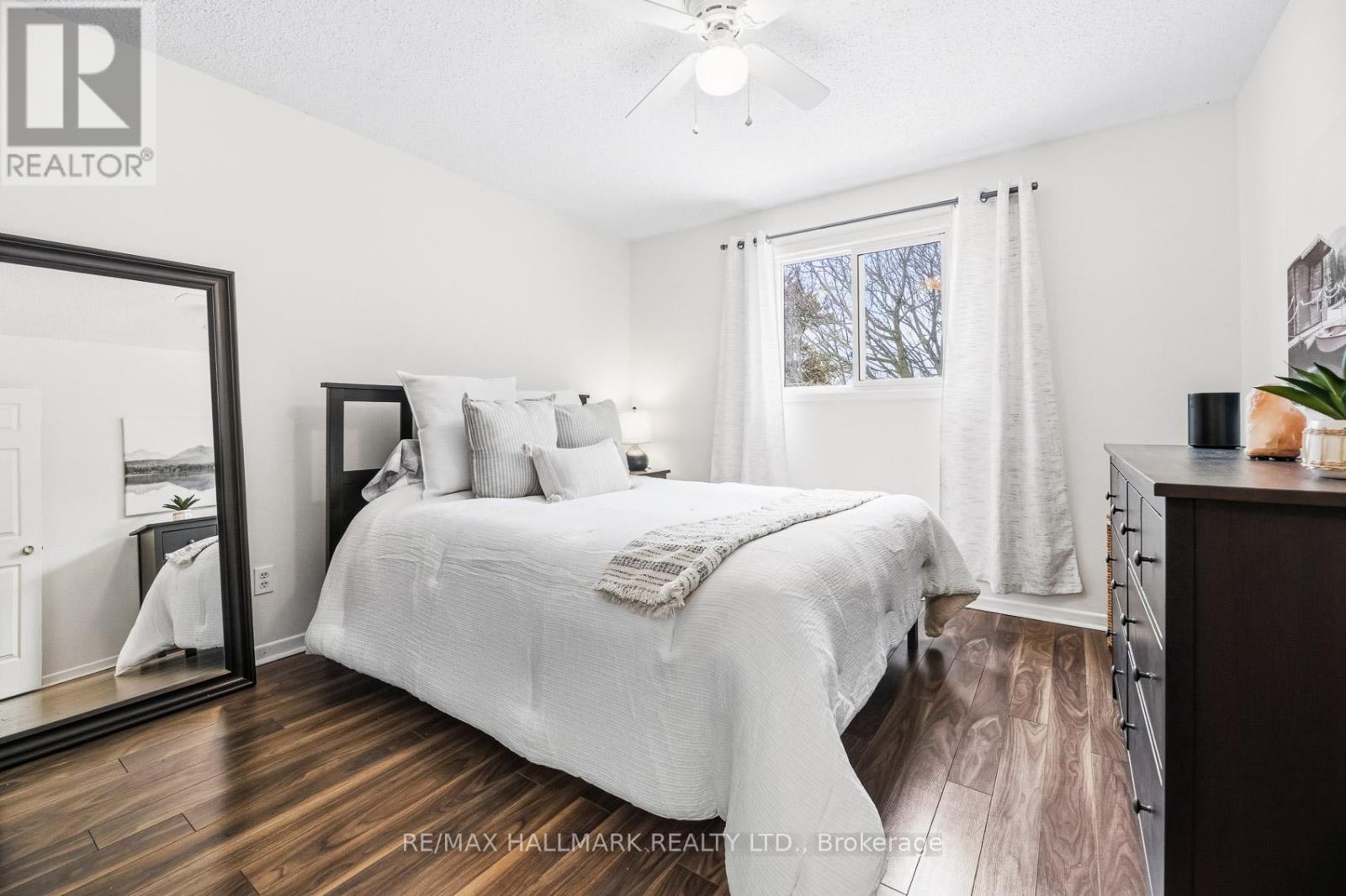 71 Robinson Crescent, Whitby, Ontario  L1N 6W6 - Photo 22 - E12860012