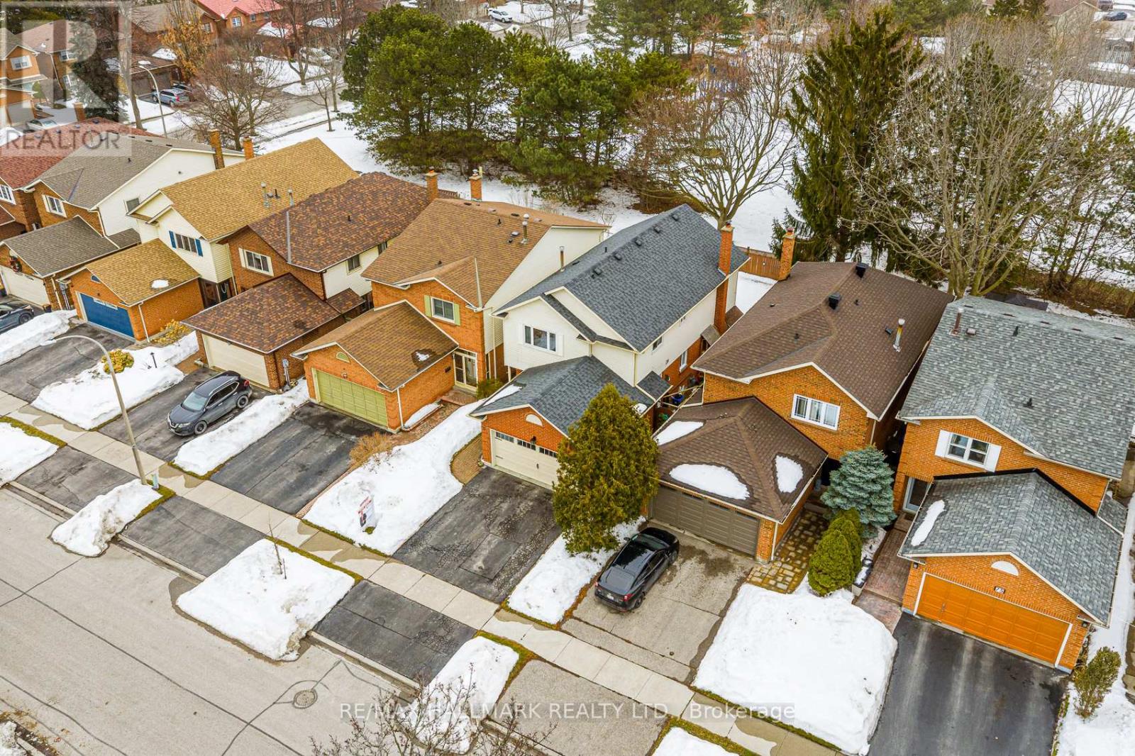 71 Robinson Crescent, Whitby, Ontario  L1N 6W6 - Photo 38 - E12860012