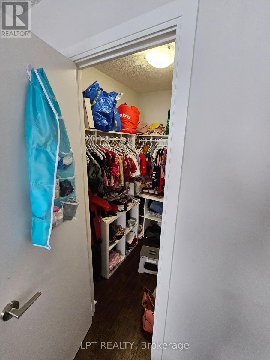 810 - 125 Village Green Square, Toronto (Agincourt South-Malvern West), Ontario  M1S 0G3 - Photo 10 - E12886630