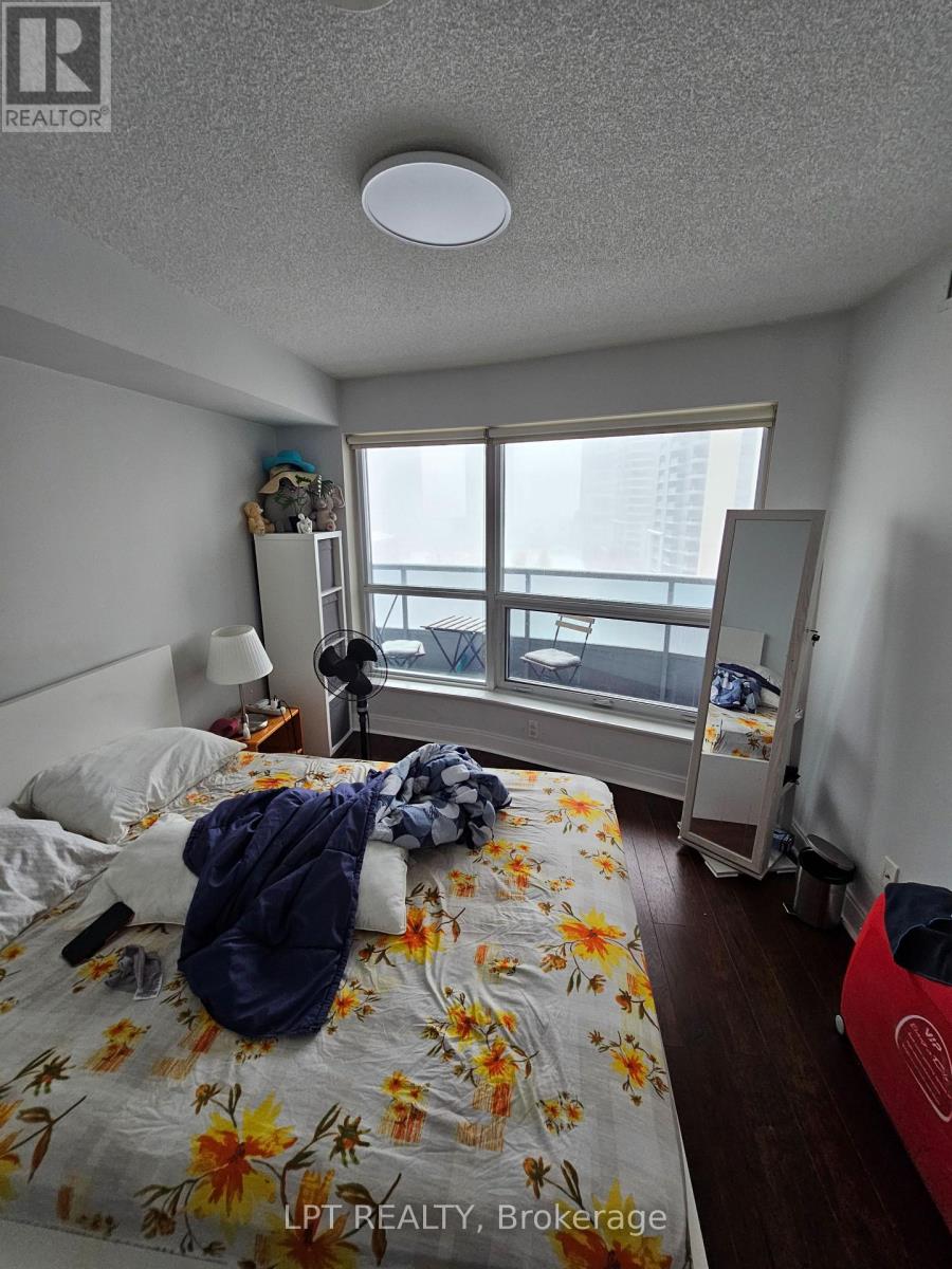 810 - 125 Village Green Square, Toronto (Agincourt South-Malvern West), Ontario  M1S 0G3 - Photo 5 - E12886630