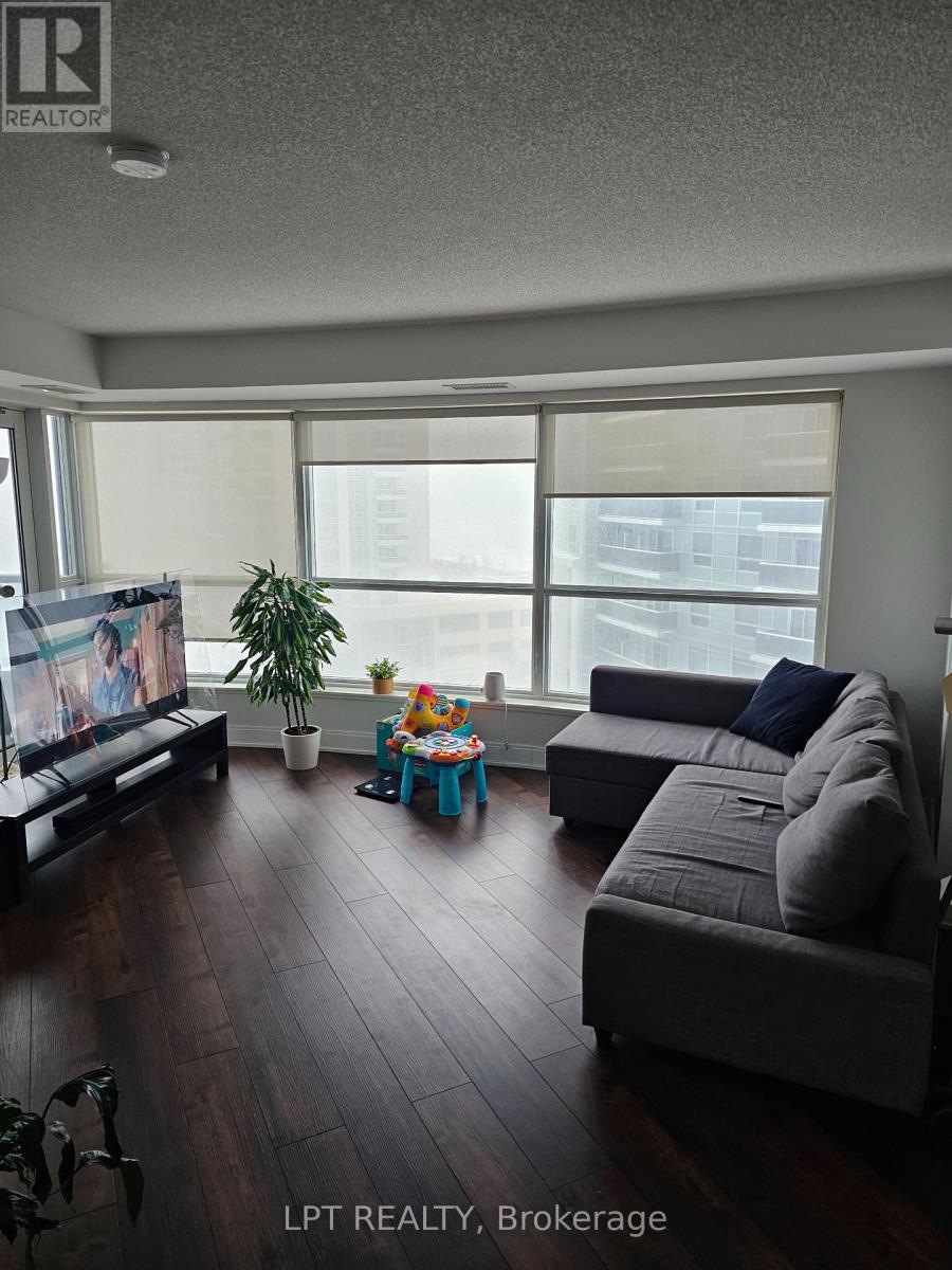 810 - 125 Village Green Square, Toronto (Agincourt South-Malvern West), Ontario  M1S 0G3 - Photo 2 - E12886630