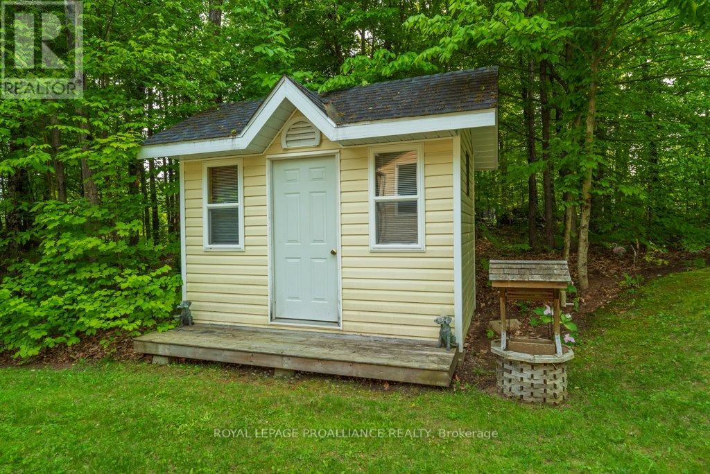 1134 North Shore Rd Road, Frontenac (Frontenac North), Ontario  K0H 2M0 - Photo 32 - X12886828