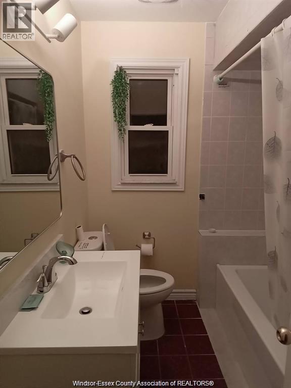 3277 Dominion, Windsor, Ontario  N9E 2N6 - Photo 7 - 26005419
