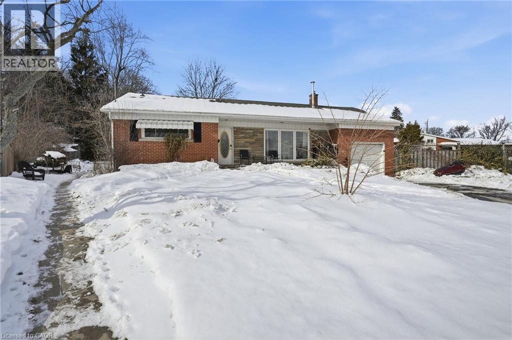 7 Piott Court, Stoney Creek, Ontario  L8G 2W2 - Photo 3 - 40805677