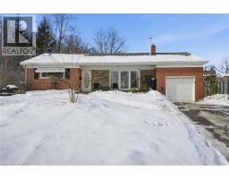 7 PIOTT Court, Stoney Creek, Ontario
