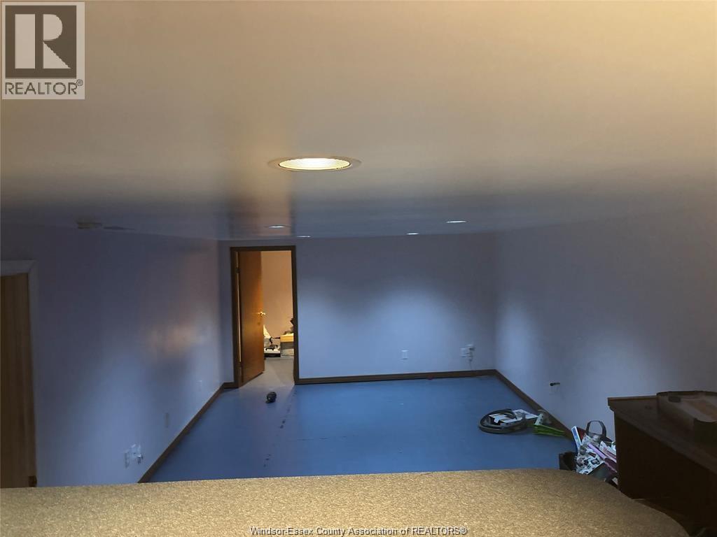 3277 Dominion, Windsor, Ontario  N9E 2N6 - Photo 13 - 26005419