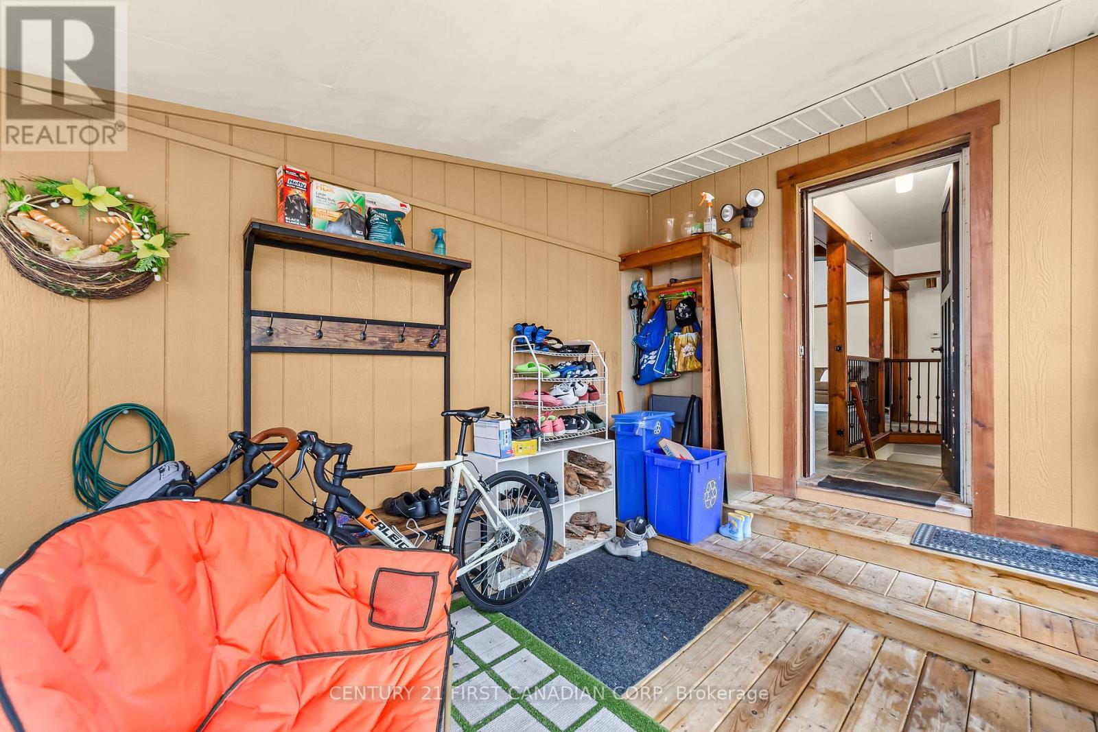 Photo 11 of 36 for 381 Hyde Park Road