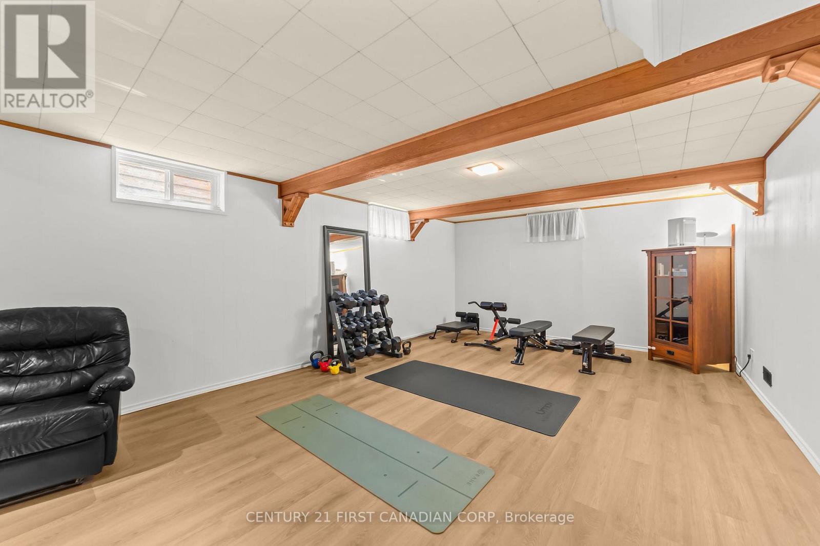 Photo 19 of 36 for 381 Hyde Park Road