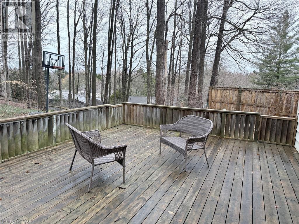 190 Mohawk Avenue, Waterloo, Ontario  N2L 2T3 - Photo 24 - 40812088