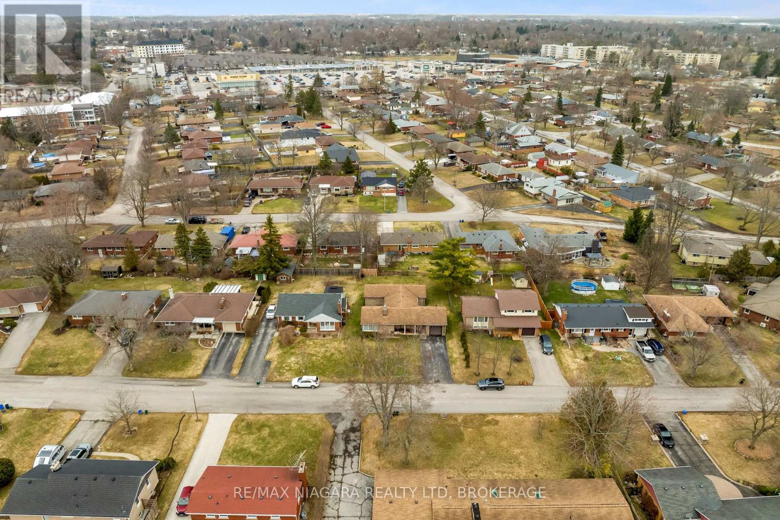 9 Caithness Drive, Welland (Prince Charles), Ontario  L3C 4Z3 - Photo 46 - X12885516