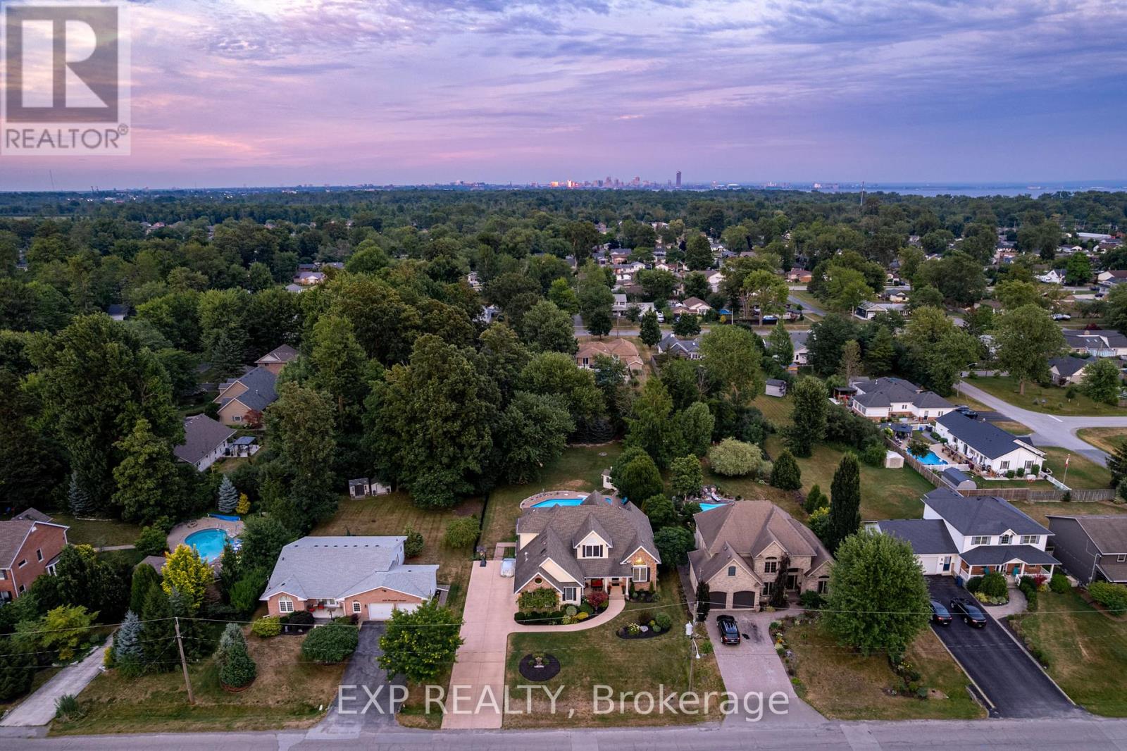 546 FERNDALE AVENUE, Fort Erie, Ontario