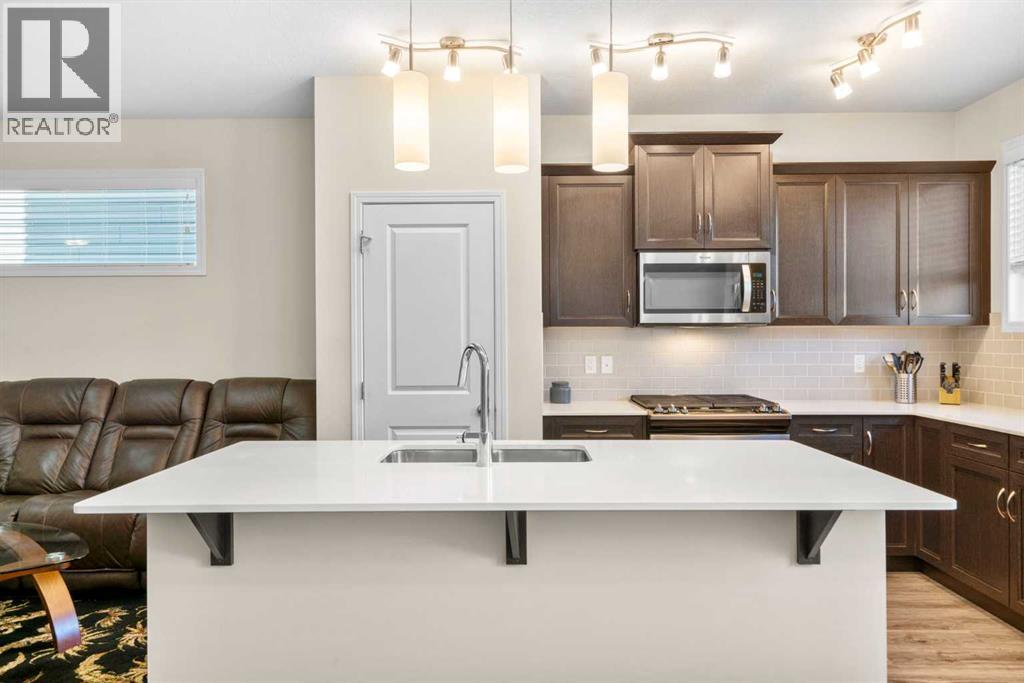 50 Legacy Glen Common Se, Calgary, Alberta  T2X 3Y8 - Photo 5 - A2283504