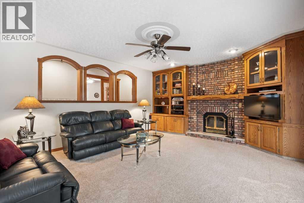 70 Springland Manor Crescent, Rural Rocky View County, Alberta  T3Z 3K1 - Photo 17 - A2290286