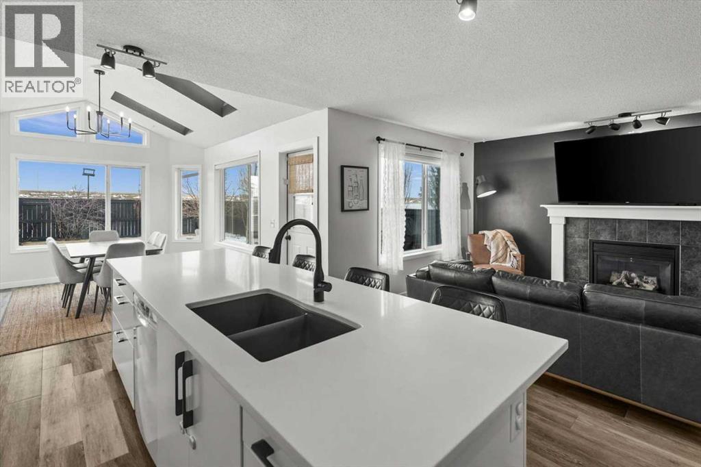 218 Coville Circle  Ne, Calgary, Alberta  T3K 5N8 - Photo 12 - A2292069