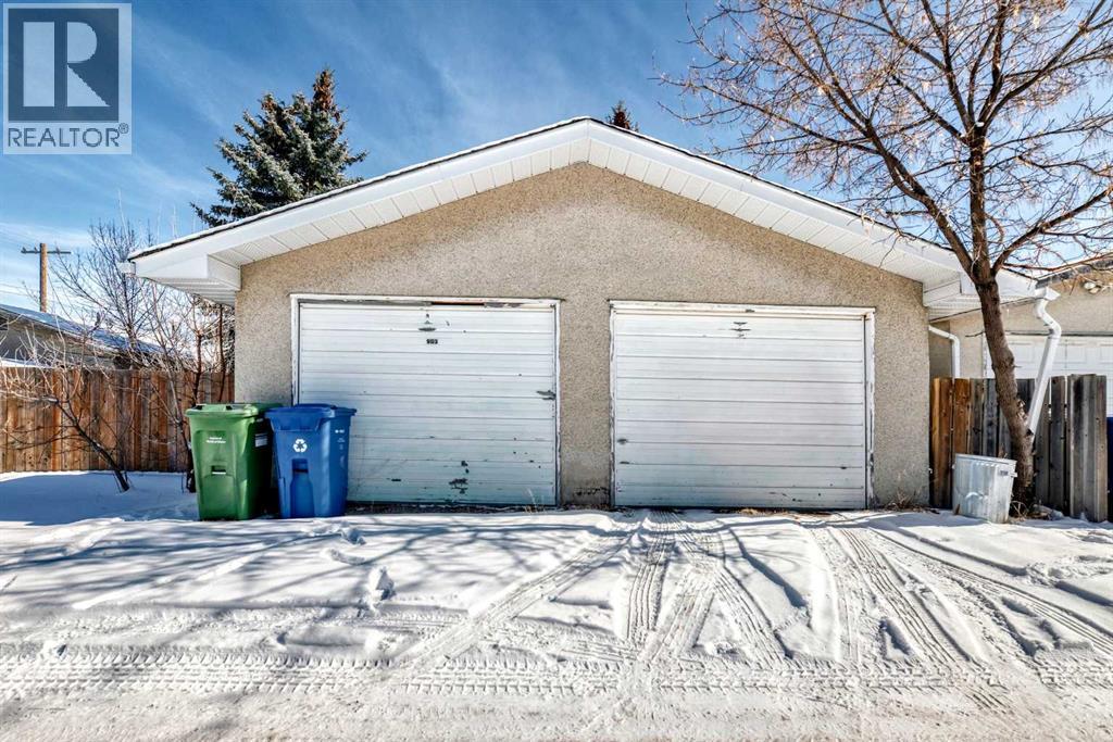 903 40 Street Sw, Calgary, Alberta  T3C 1W4 - Photo 31 - A2293634
