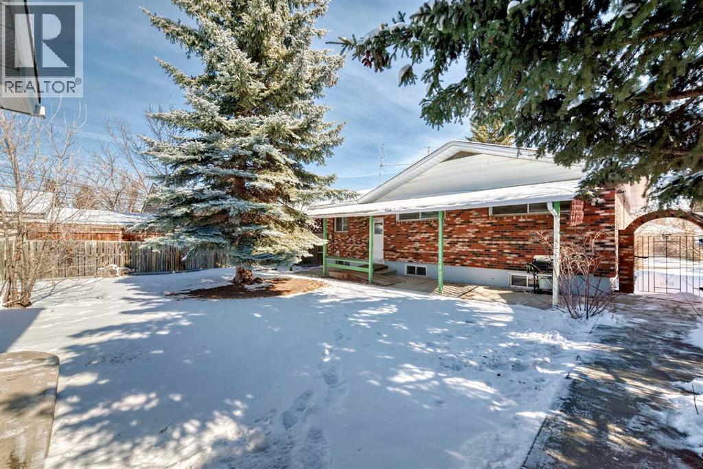 903 40 Street Sw, Calgary, Alberta  T3C 1W4 - Photo 33 - A2293634