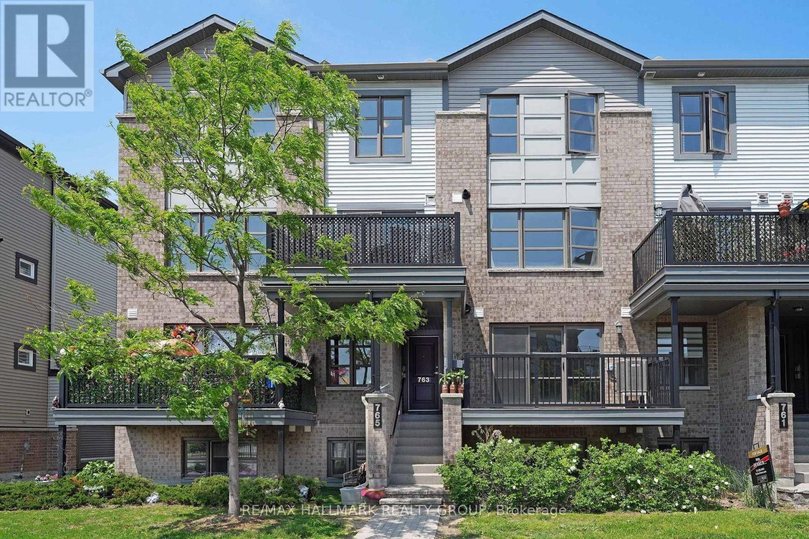 763 CHAPMAN MILLS DRIVE, Ottawa, Ontario