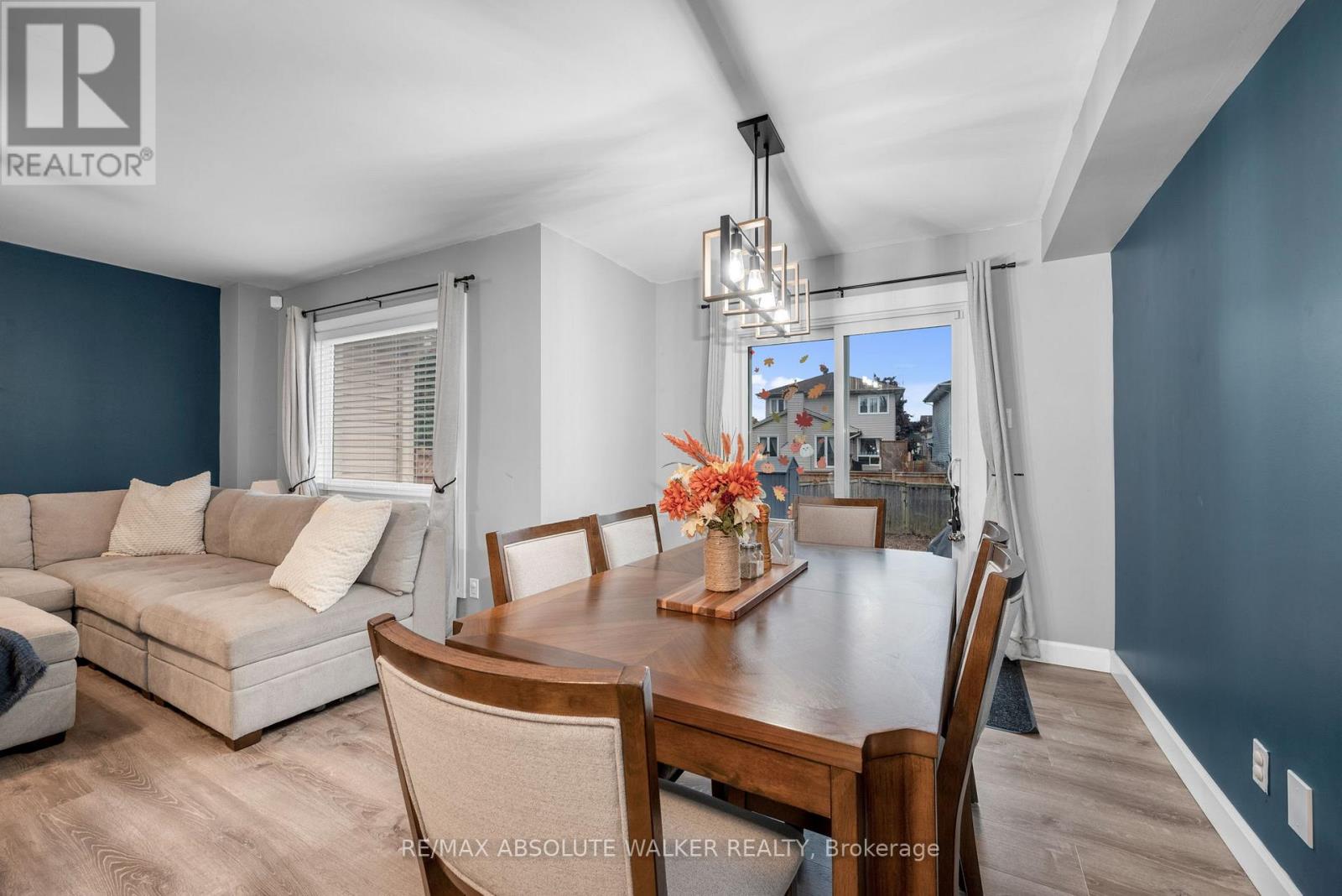 108 Cedarock Drive, Ottawa, Ontario  K2M 2H5 - Photo 7 - X12886850