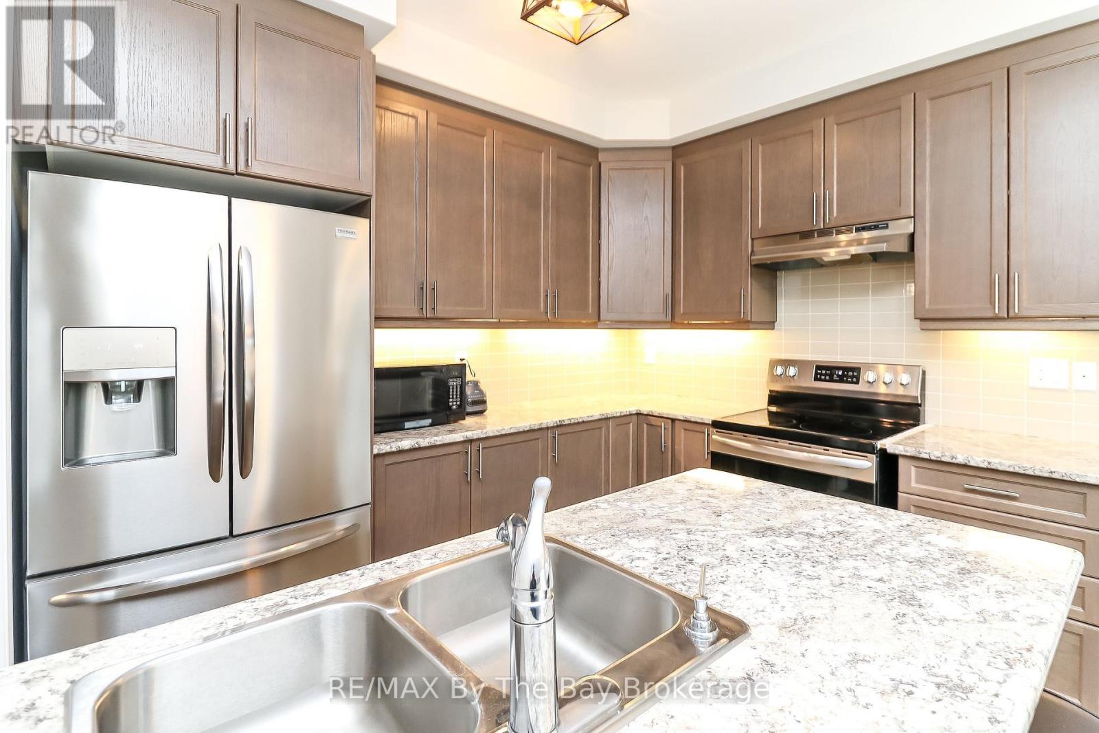 97 Tracey Lane, Collingwood, Ontario  L9Y 3Z6 - Photo 16 - S12782280