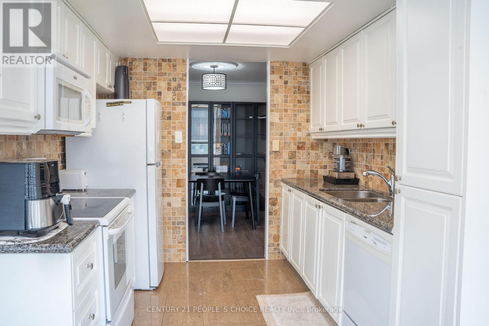 1105 - 7601 Bathurst Street, Vaughan, Ontario  L4J 4H5 - Photo 13 - N12783582