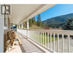 2720 Salmon River Road