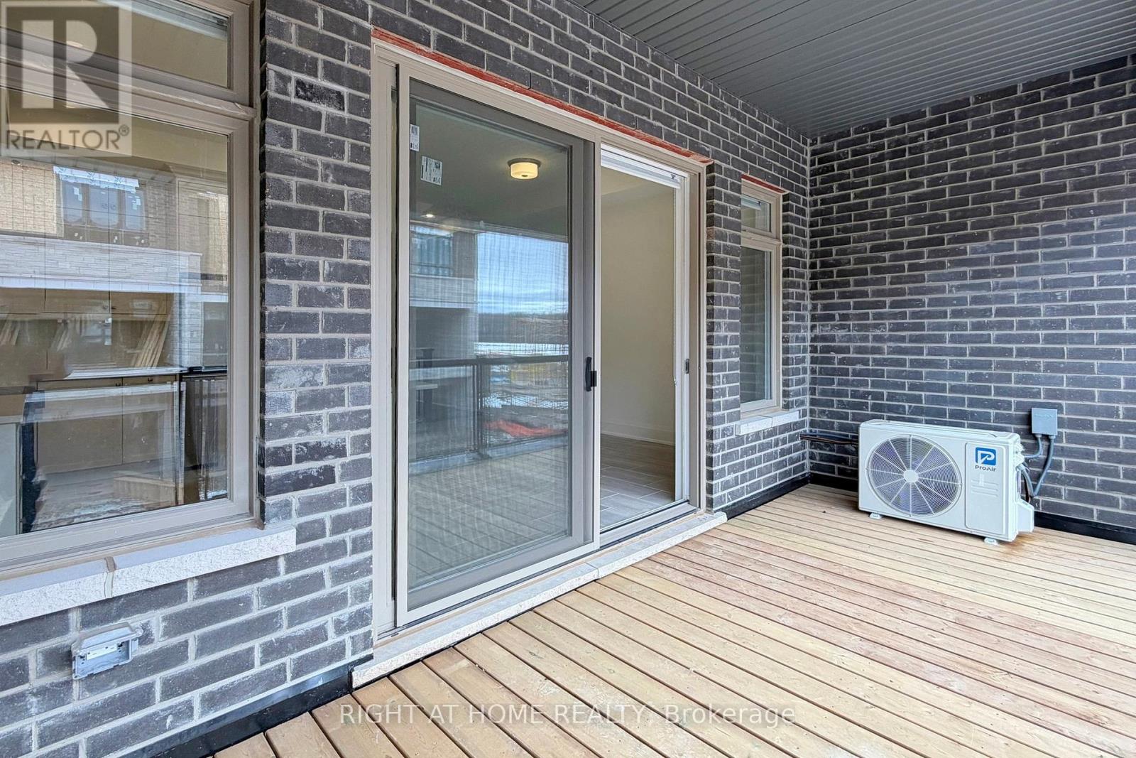 3300 Taha Gardens, Oakville, Ontario L6M 4K1 - Photo 38 - W12828848