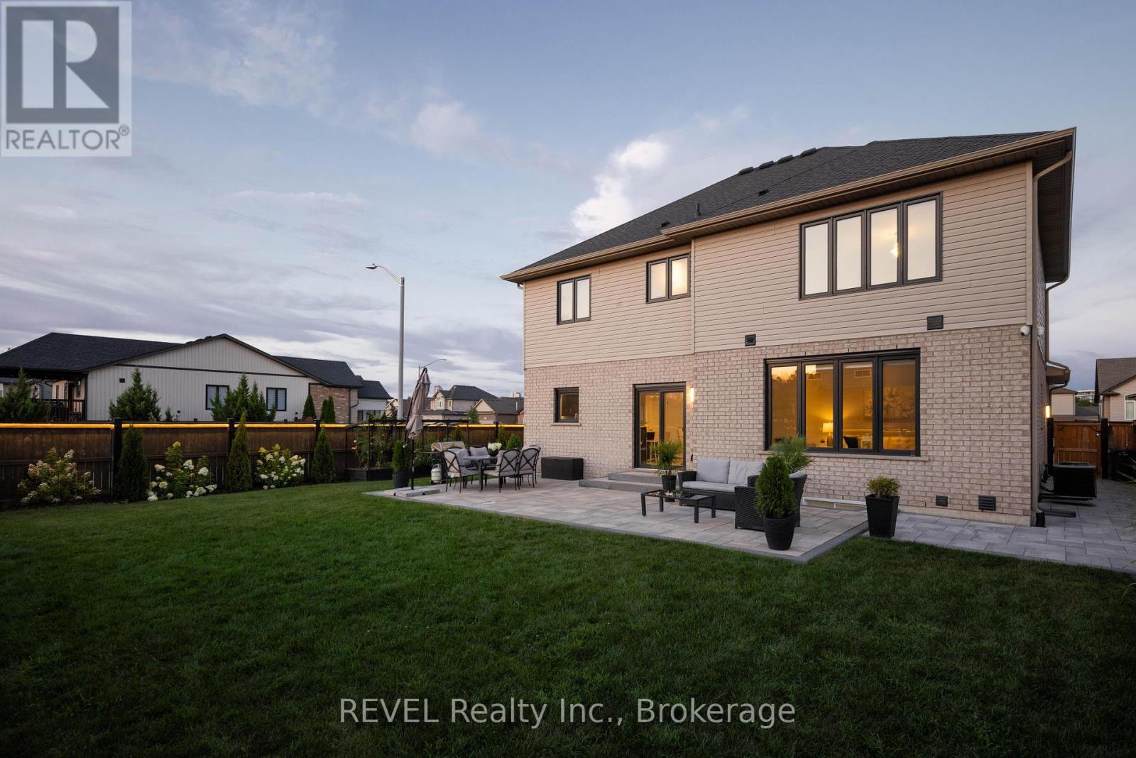 7819 Pender Street, Niagara Falls, Ontario  L2G 0H3 - Photo 42 - X12851108