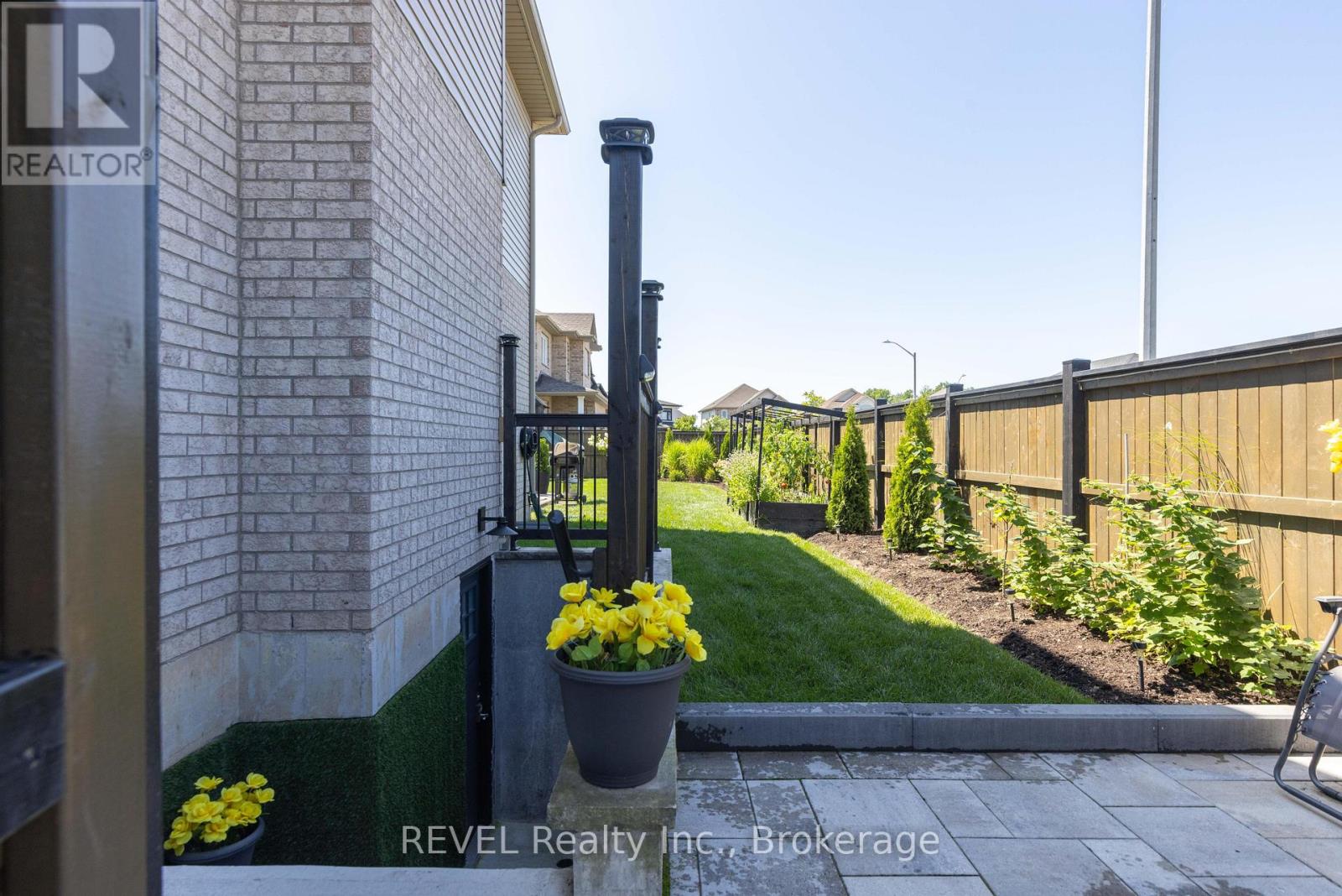 7819 Pender Street, Niagara Falls, Ontario  L2G 0H3 - Photo 45 - X12851108