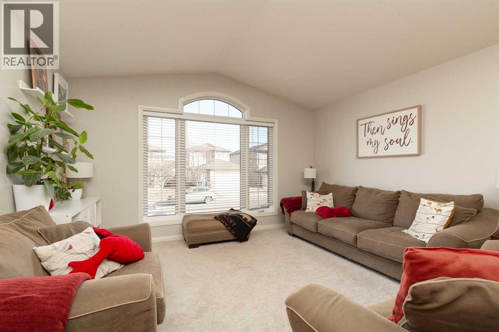 505 Gateway Crescent S, Lethbridge, Alberta  T1K 4X2 - Photo 4 - A2292669