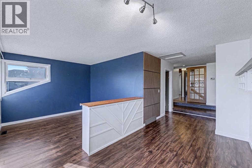 188 Bernard Drive Nw, Calgary, Alberta  T3K 2B7 - Photo 23 - A2287043