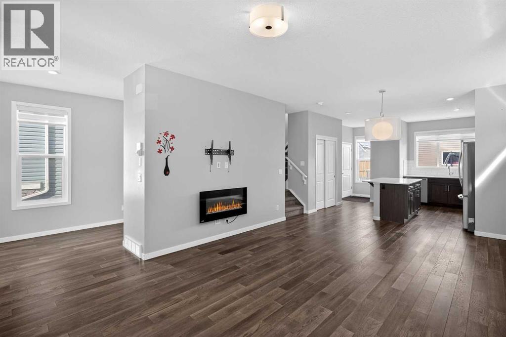 953 West Lakeview Drive, Chestermere, Alberta  T1X 2N3 - Photo 5 - A2289811