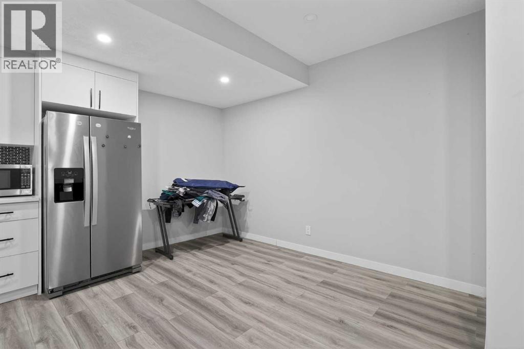 953 West Lakeview Drive, Chestermere, Alberta  T1X 2N3 - Photo 32 - A2289811