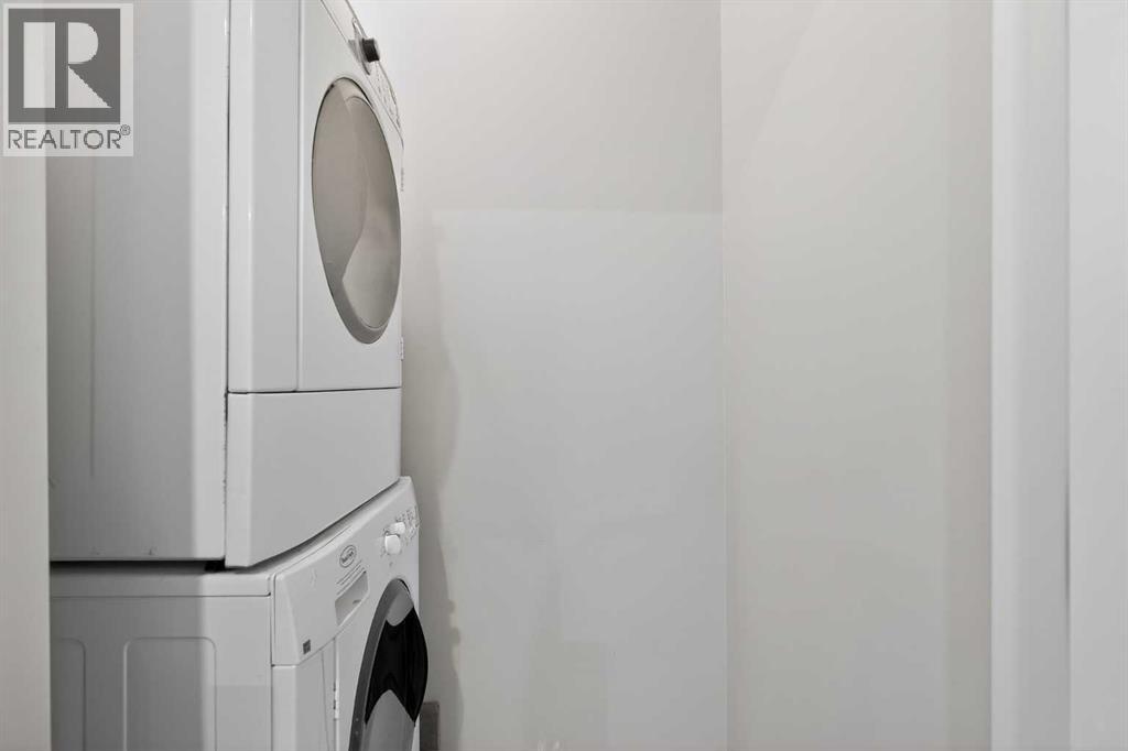 953 West Lakeview Drive, Chestermere, Alberta  T1X 2N3 - Photo 36 - A2289811