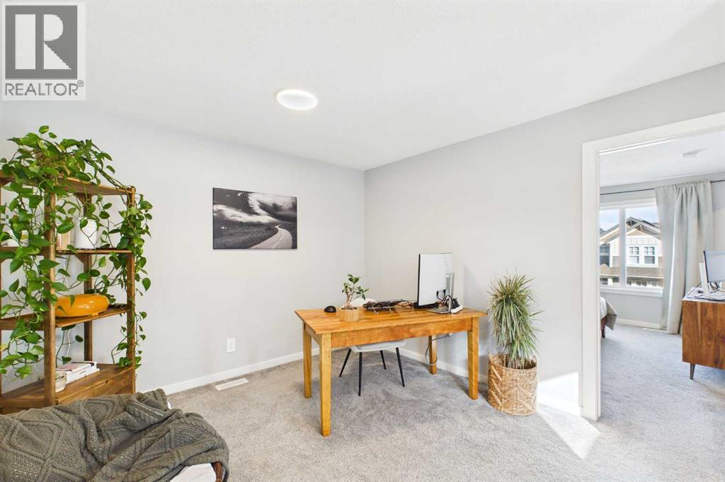 41 Heirloom Crescent Se, Calgary, Alberta  T3M 2B6 - Photo 17 - A2292134