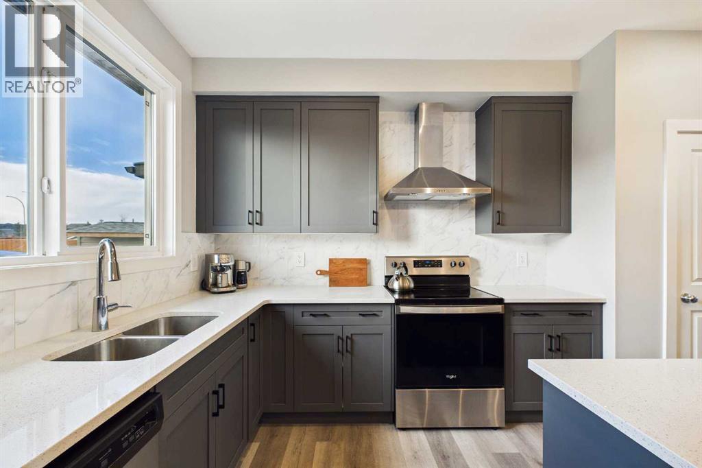 41 Heirloom Crescent Se, Calgary, Alberta  T3M 2B6 - Photo 12 - A2292134