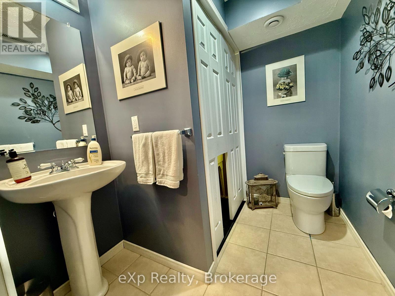 3 Gray Court, South Bruce, Ontario  N0G 2J0 - Photo 29 - X12886792