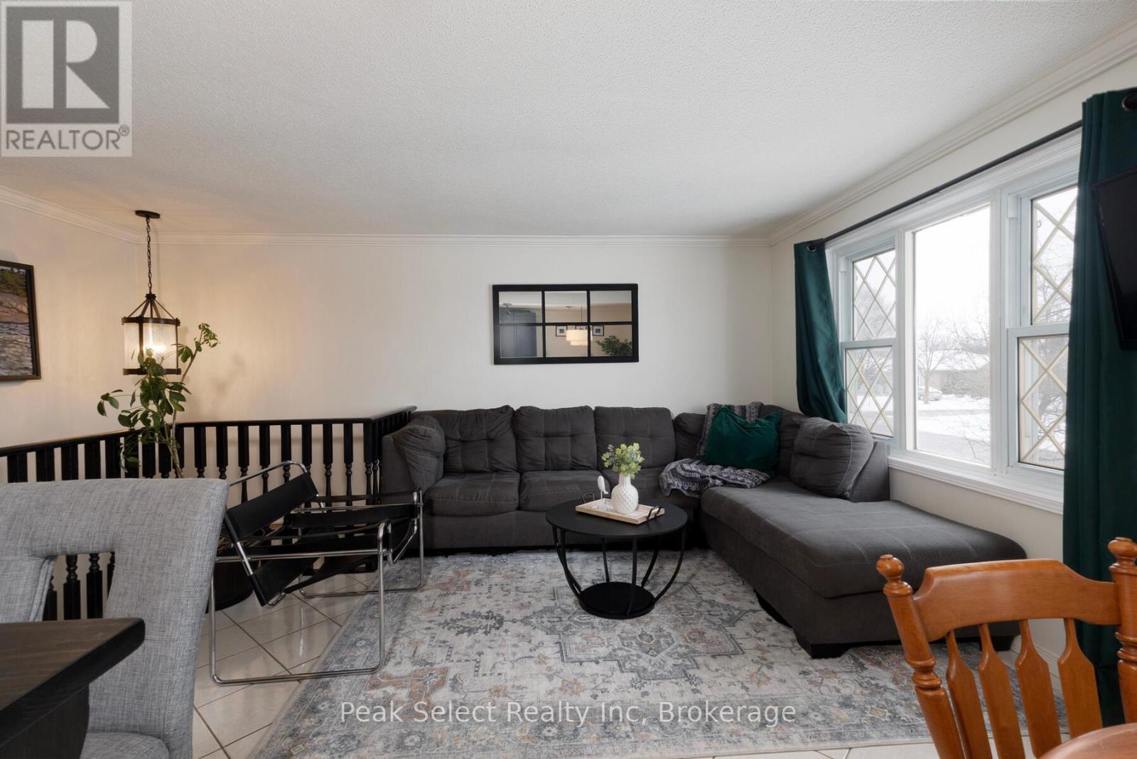 41 Southvale Road, St. Marys, Ontario  N4X 1E9 - Photo 11 - X12886812