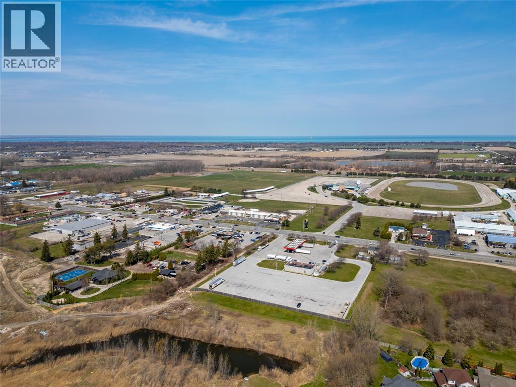 1716 London Line, Sarnia, Ontario  N7T 7H2 - Photo 24 - 25008489