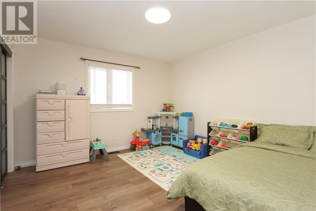 670 Moonrock Avenue, Sudbury, Ontario  P3E 5Z6 - Photo 35 - 2126835