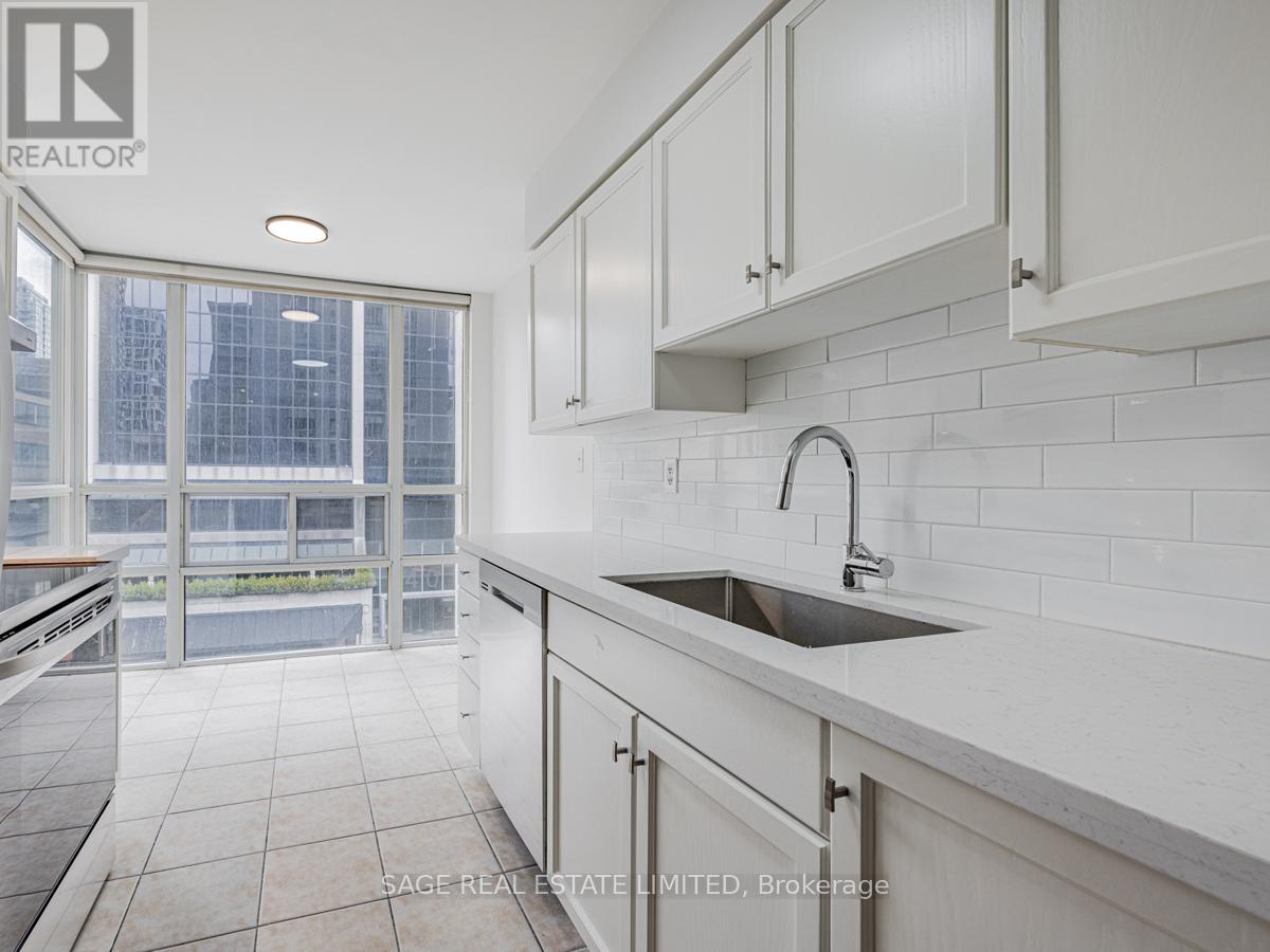 503 - 43 Eglinton Avenue E, Toronto (Mount Pleasant East), Ontario  M4P 1A2 - Photo 12 - C12886794