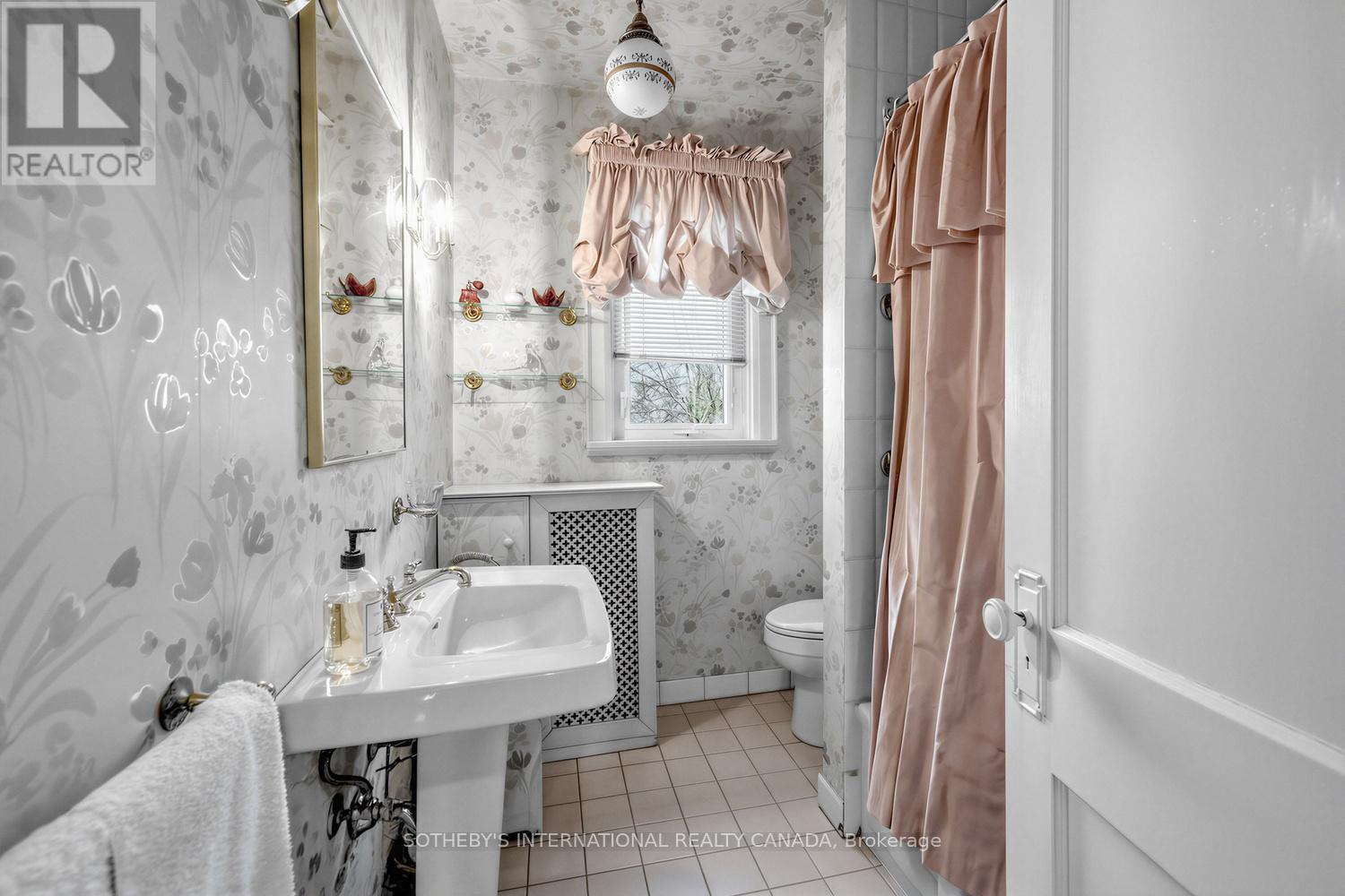 214 Belsize Drive, Toronto (Mount Pleasant East), Ontario  M4S 1M4 - Photo 17 - C12886818