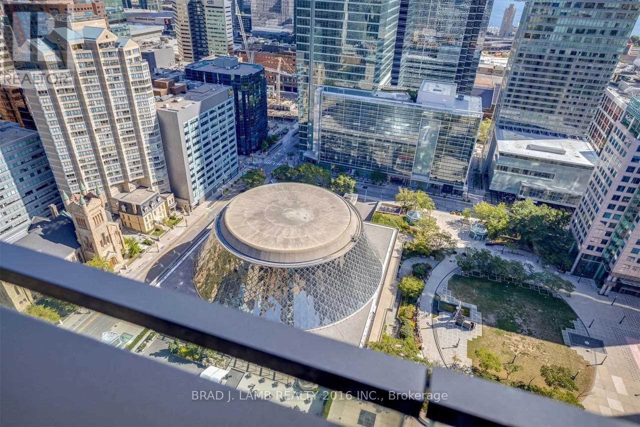 2305 - 224 King Street W, Toronto, Ontario  M5V 1H8 - Photo 9 - C12886844