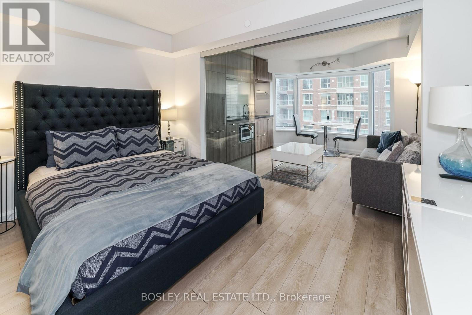 2016 - 155 Yorkville Avenue, Toronto (Annex), Ontario  M5R 1C4 - Photo 13 - C12886874