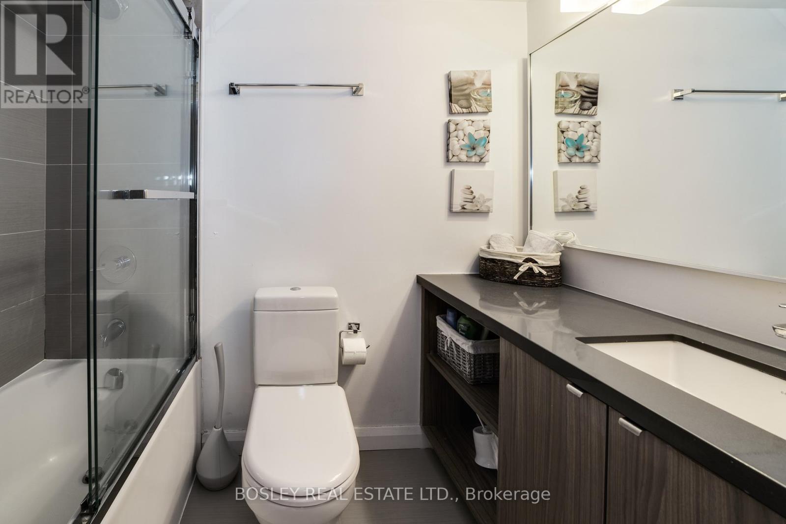 2016 - 155 Yorkville Avenue, Toronto (Annex), Ontario  M5R 1C4 - Photo 17 - C12886874