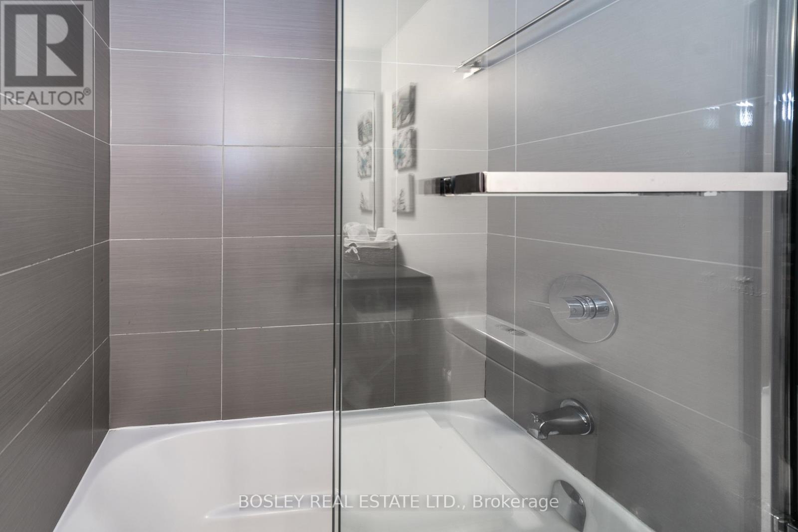 2016 - 155 Yorkville Avenue, Toronto (Annex), Ontario  M5R 1C4 - Photo 18 - C12886874